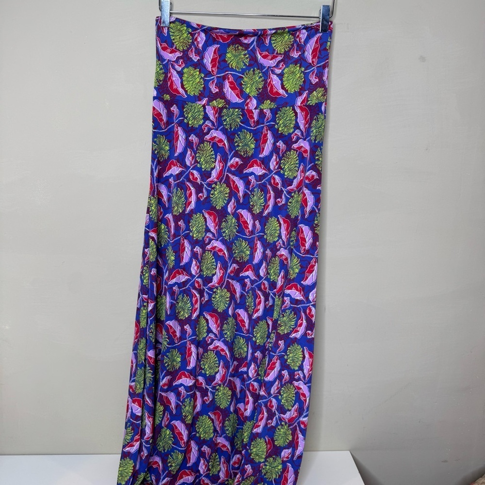 LuLaRoe RED GREEN & BLUE FLORAL LEAVES MAXI Skirt size xs